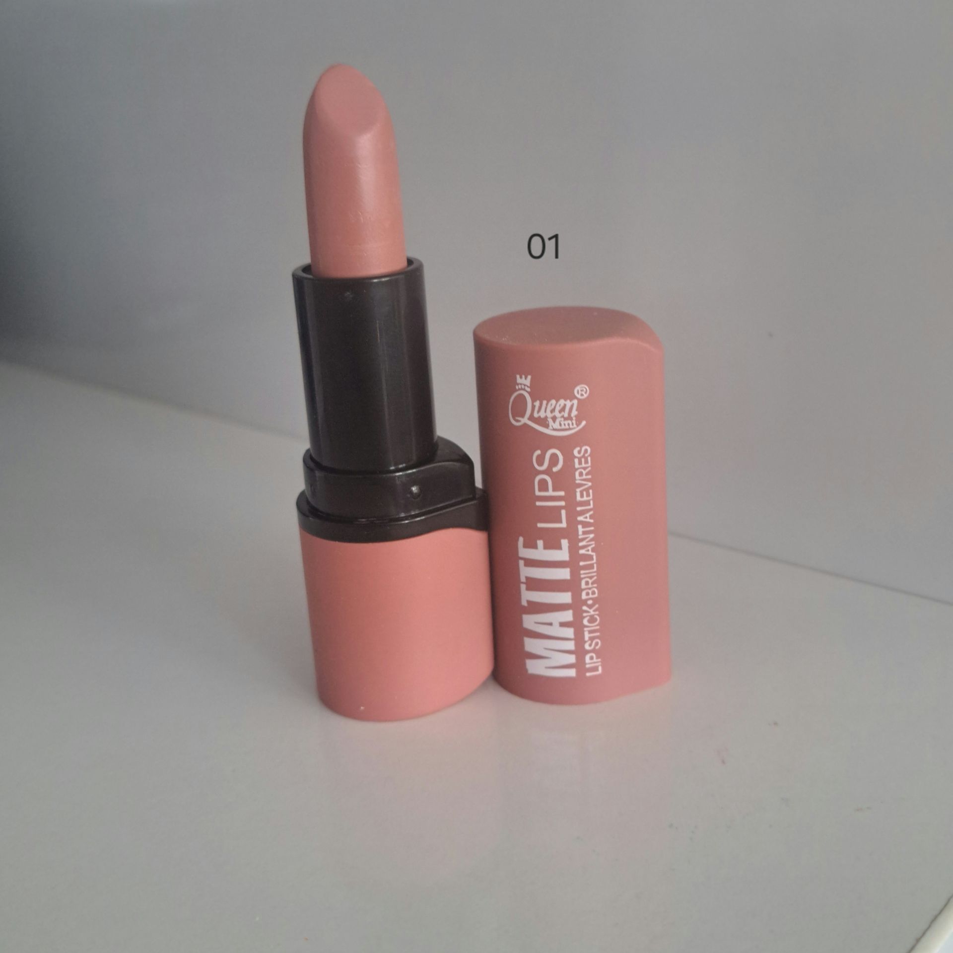 رژ لب جامد مات کویین (Queen Matte Lips)