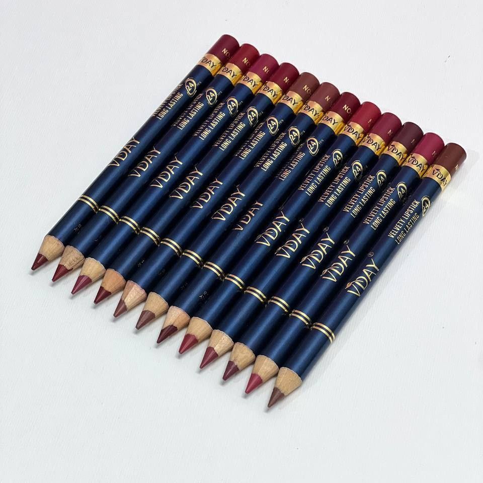 رژ لب مدادی ویدی مدل Velvety Lipstick Long Lasting